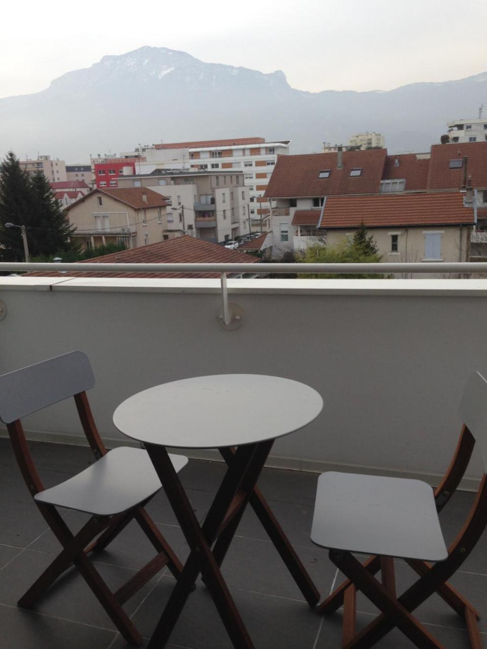 Aparthotel Tempologis Grenoble Exterior foto